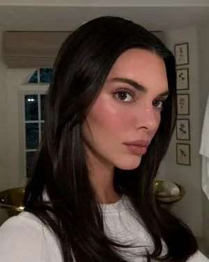 Kendall Jenner OnlyFans Leaked Free Thumbnail Picture - #m2Ehb8VMC0