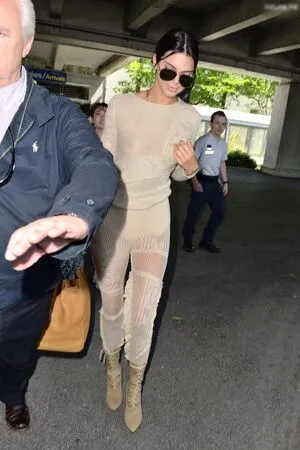 Kendall Jenner OnlyFans Leaked Free Thumbnail Picture - #o8tGvLKsmF