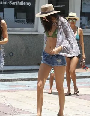 Kendall Jenner OnlyFans Leaked Free Thumbnail Picture - #pX4J0m6DBz