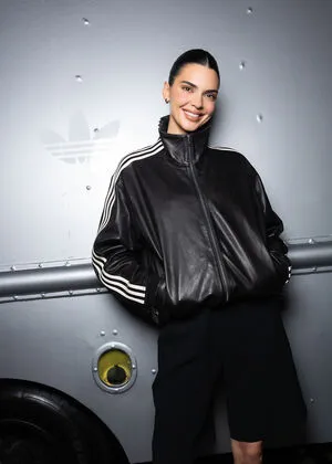 Kendall Jenner OnlyFans Leaked Free Thumbnail Picture - #phJvUgtXGE