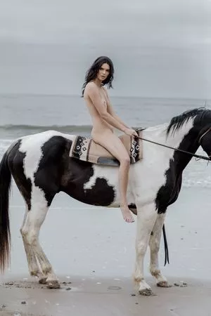 Kendall Jenner OnlyFans Leaked Free Thumbnail Picture - #sWCaDmdrwx
