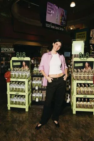 Kendall Jenner OnlyFans Leaked Free Thumbnail Picture - #tuc6cXql0w