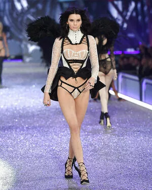 Kendall Jenner OnlyFans Leaked Free Thumbnail Picture - #wCWGP9nAof