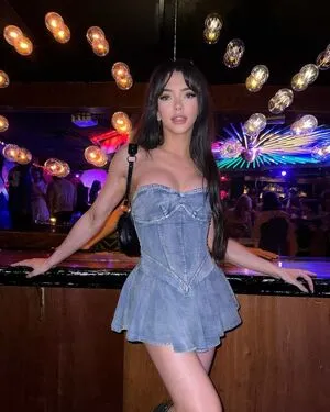 Kendall Raindrop OnlyFans Leaked Free Thumbnail Picture - #5FtnmbX4FY