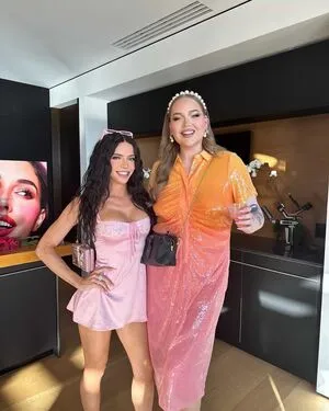 Kendall Raindrop OnlyFans Leaked Free Thumbnail Picture - #vdHkAy24bB