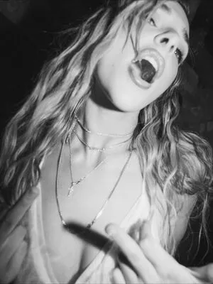 Kendall Vertes OnlyFans Leaked Free Thumbnail Picture - #lvAY2fCY0N