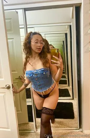 Kendalljakobs OnlyFans Leaked Free Thumbnail Picture - #4CnzT5spc9