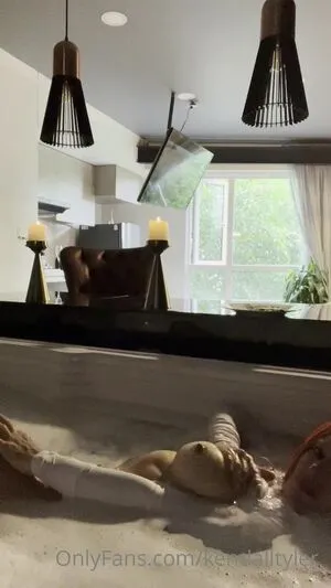 Kendalltyler OnlyFans Leaked Free Thumbnail Picture - #yk8thX85Ko