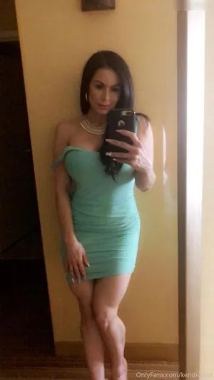 Kendra Lust OnlyFans Leaked Free Thumbnail Picture - #JuwfoWia2w