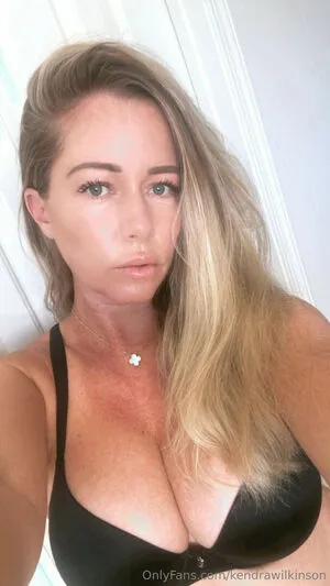 Kendra Wilkinson OnlyFans Leaked Free Thumbnail Picture - #hy3aZjcPWP