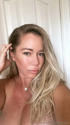 Kendra Wilkinson OnlyFans Leaked Free Thumbnail Picture - #oiNP6lJlFD