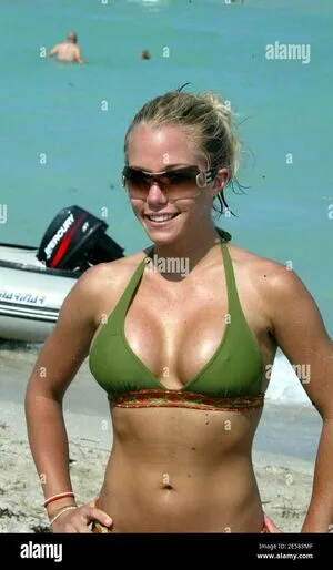 Kendra Wilkinson OnlyFans Leaked Free Thumbnail Picture - #rbcxiBbOWd