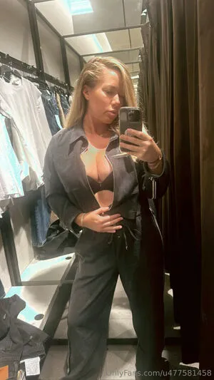 Kendra Wilkinson OnlyFans Leaked Free Thumbnail Picture - #v8A7Xpz92m