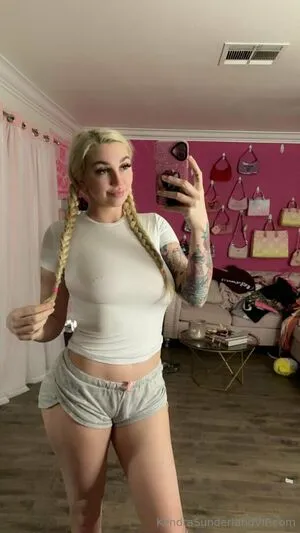 KendraSunderland OnlyFans Leaked Free Thumbnail Picture - #7EoNJnCB9g