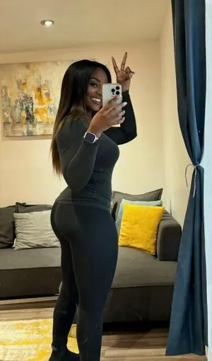 Kenicherie OnlyFans Leaked Free Thumbnail Picture - #5n98wvvas4
