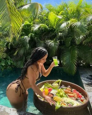 Kennedy Cymone OnlyFans Leaked Free Thumbnail Picture - #6xwK8y1NXK