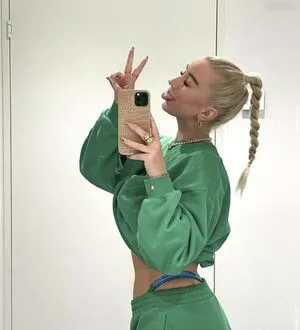 Kennt Sie Einer OnlyFans Leaked Free Thumbnail Picture - #ShAeOvo9LO