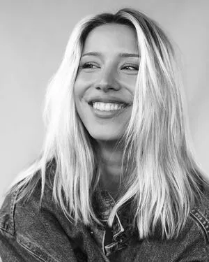 Kenzi Hope OnlyFans Leaked Free Thumbnail Picture - #moOdz6YQ7q