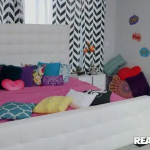 Kenzie Reeves OnlyFans Leaked Free Thumbnail Picture - #1yMqvvQPes