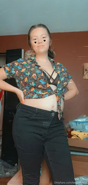 Kenzie11000 OnlyFans Leaked Free Thumbnail Picture - #byPa3KexF3