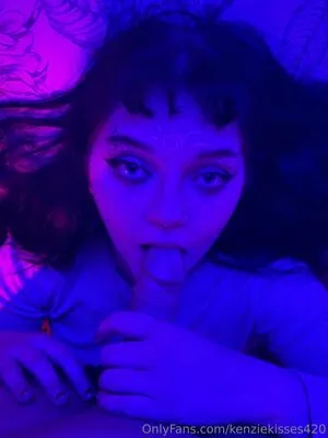 Kenziekisses420 OnlyFans Leaked Free Thumbnail Picture - #ITpWMzRdRM