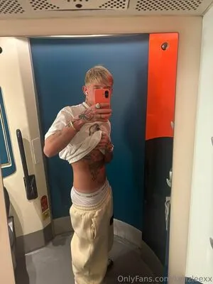 Kenzleexx OnlyFans Leaked Free Thumbnail Picture - #4udMfPs2fm