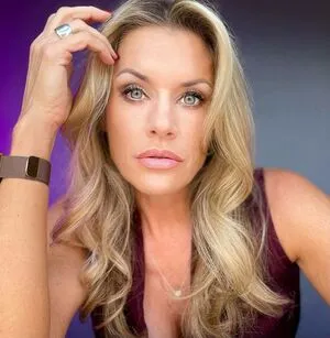 Kerri Ann Hoskins OnlyFans Leaked Free Thumbnail Picture - #uqoP6xfHZR