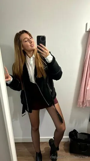 Kerry Me OnlyFans Leaked Free Thumbnail Picture - #AnAbGCV8ll