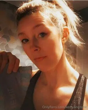 Kerryanntone OnlyFans Leaked Free Thumbnail Picture - #MG5h6Kv5Io