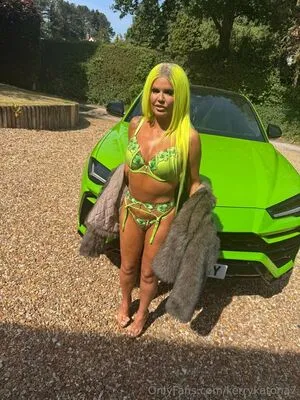 Kerrykatona7 OnlyFans Leaked Free Thumbnail Picture - #rFUNFRFqBo