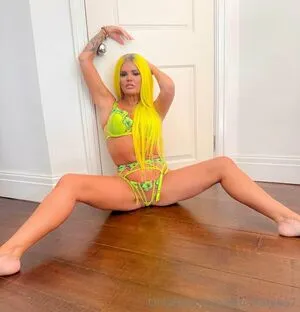 Kerrykatona7 OnlyFans Leaked Free Thumbnail Picture - #tBeIxu5amE