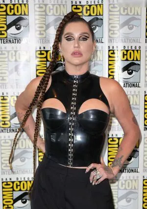 Kesha OnlyFans Leaked Free Thumbnail Picture - #1d9DpdhluQ