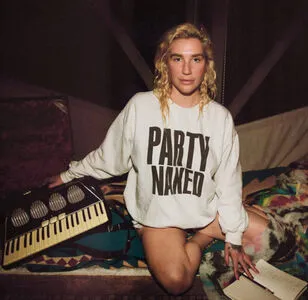 Kesha OnlyFans Leaked Free Thumbnail Picture - #8LPa1FSz8o