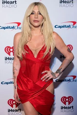 Kesha OnlyFans Leaked Free Thumbnail Picture - #E3mhBFzaaM