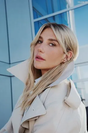 Kesha OnlyFans Leaked Free Thumbnail Picture - #ENZALKYCjo