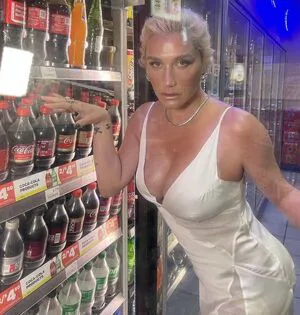 Kesha OnlyFans Leaked Free Thumbnail Picture - #LPnJYG1MYX
