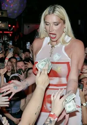Kesha OnlyFans Leaked Free Thumbnail Picture - #Mv2F9RH3On