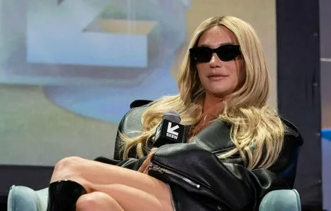 Kesha OnlyFans Leaked Free Thumbnail Picture - #N6eyHELh5L