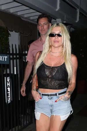 Kesha OnlyFans Leaked Free Thumbnail Picture - #SHJY6tfsk0