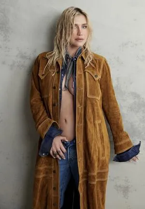 Kesha OnlyFans Leaked Free Thumbnail Picture - #UQ4LZraafw