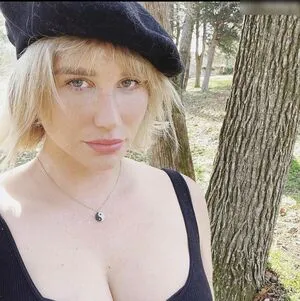 Kesha OnlyFans Leaked Free Thumbnail Picture - #YV80sRVddw