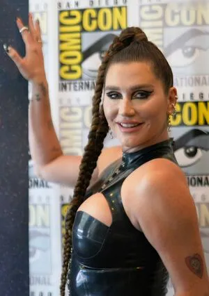 Kesha OnlyFans Leaked Free Thumbnail Picture - #hJTPukS5W1