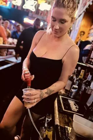 Kesha OnlyFans Leaked Free Thumbnail Picture - #vMOhsADKYc
