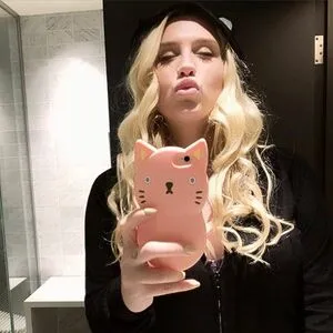 KeshaRose OnlyFans Leaked Free Thumbnail Picture - #s4pJ81nvb2