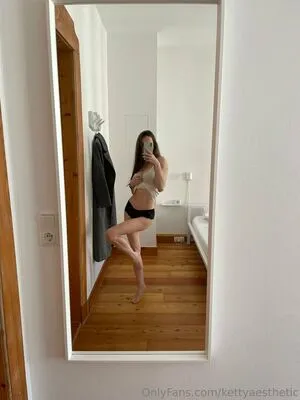 Kettyaesthetic OnlyFans Leaked Free Thumbnail Picture - #BSOAdLzT5T