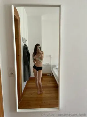 Kettyaesthetic OnlyFans Leaked Free Thumbnail Picture - #xLmiCjkRob
