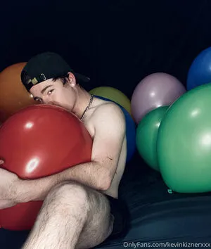 Kevinkiznerxxx OnlyFans Leaked Free Thumbnail Picture - #At7PxrGrNv