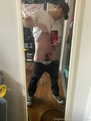 Kevinkiznerxxx OnlyFans Leaked Free Thumbnail Picture - #poL4ExPSwe