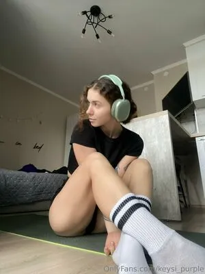 Keysi Purple OnlyFans Leaked Free Thumbnail Picture - #46mIk8AFb3