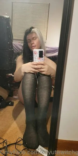 Keyutewitchgirl OnlyFans Leaked Free Thumbnail Picture - #dyhNvnYHIW